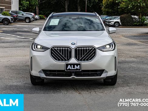 Used 2025 BMW X3 xDrive30i AWD/4WD image 11