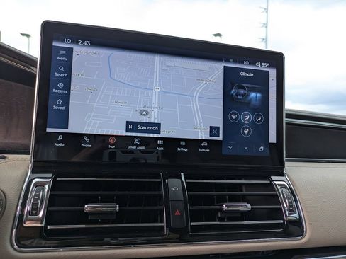 Used 2023 Lincoln Navigator L Reserve AWD/4WD image 25