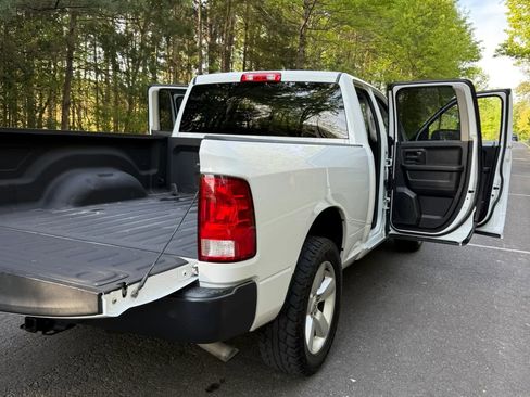 Used 2019 RAM 1500 Tradesman w/ Popular Equipment Group RWD image 9