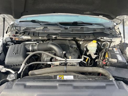 Used 2015 RAM 1500 Express image 11