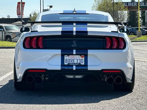 Certified 2020 Ford Mustang Shelby GT500 w/ Carbon Fiber Track Pack image 8