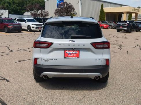 Certified 2025 Ford Escape Platinum AWD/4WD image 5