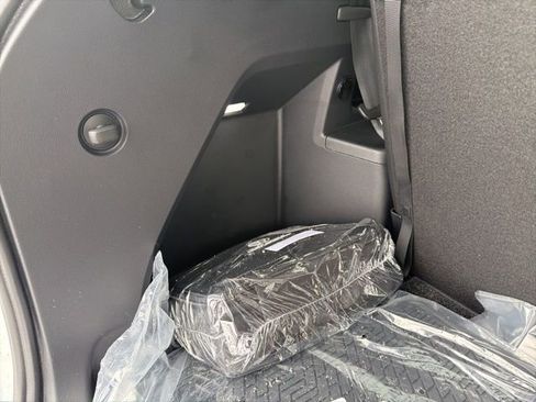 New 2026 Volkswagen Atlas SEL Premium R-Line image 73