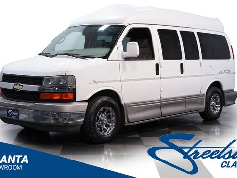 Used 2007 Chevrolet Express 1500 w/ Preferred Equipment Group RWD image 1