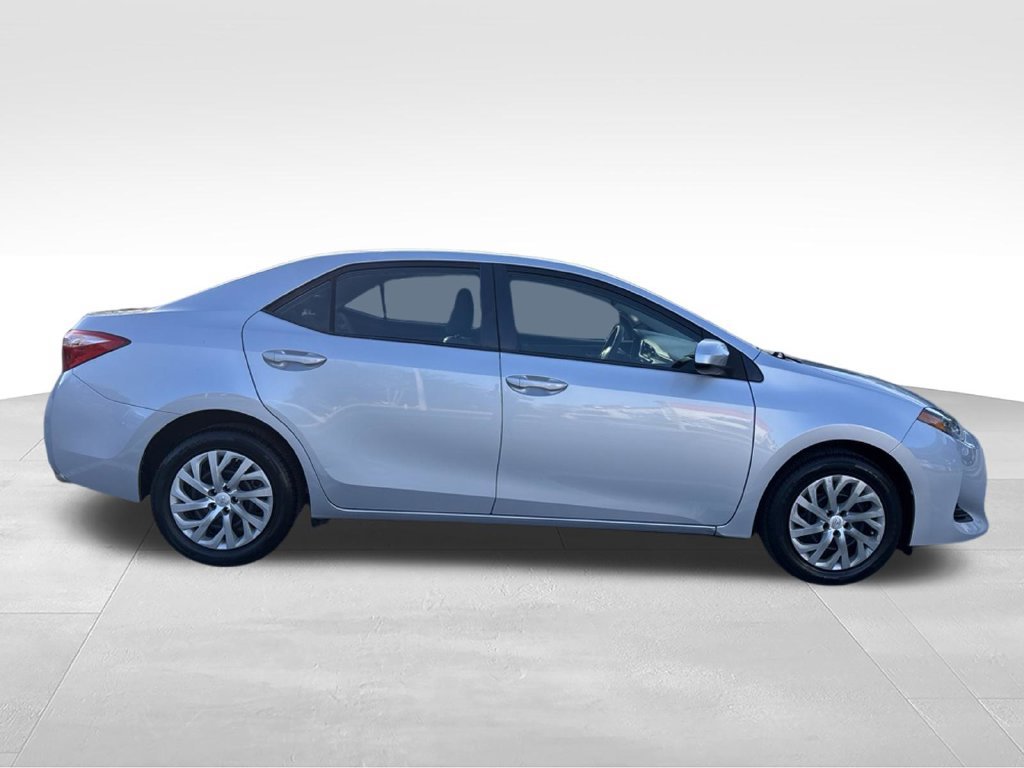Used 2019 Toyota Corolla LE FWD image 6