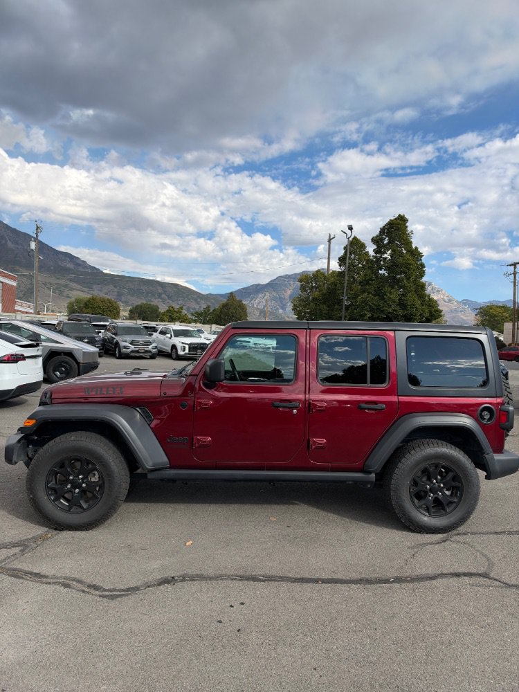 Used 2021 Jeep Wrangler Unlimited Sport AWD/4WD image 3