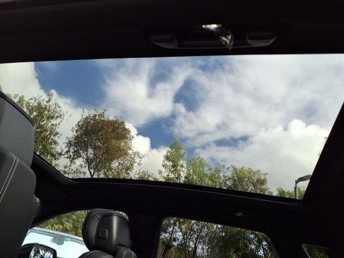 New 2026 Cadillac Lyriq Luxury image 16