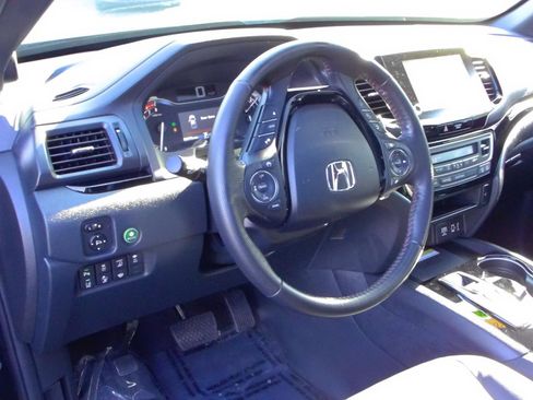 Used 2023 Honda Ridgeline Black Edition image 5