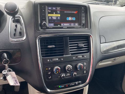 Used 2014 Dodge Grand Caravan SE w/ Quick Order Package 29E SE image 20