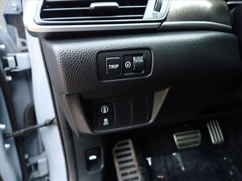 Used 2022 Honda Accord Sport image 13