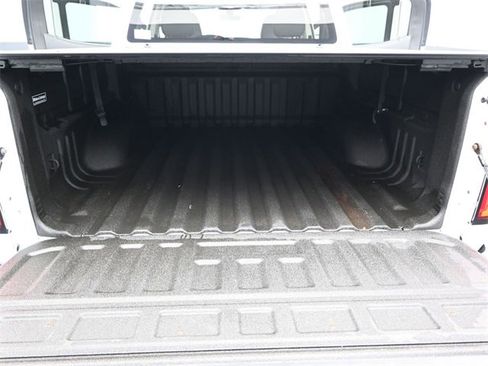 Used 2022 Chevrolet Colorado W/T image 14