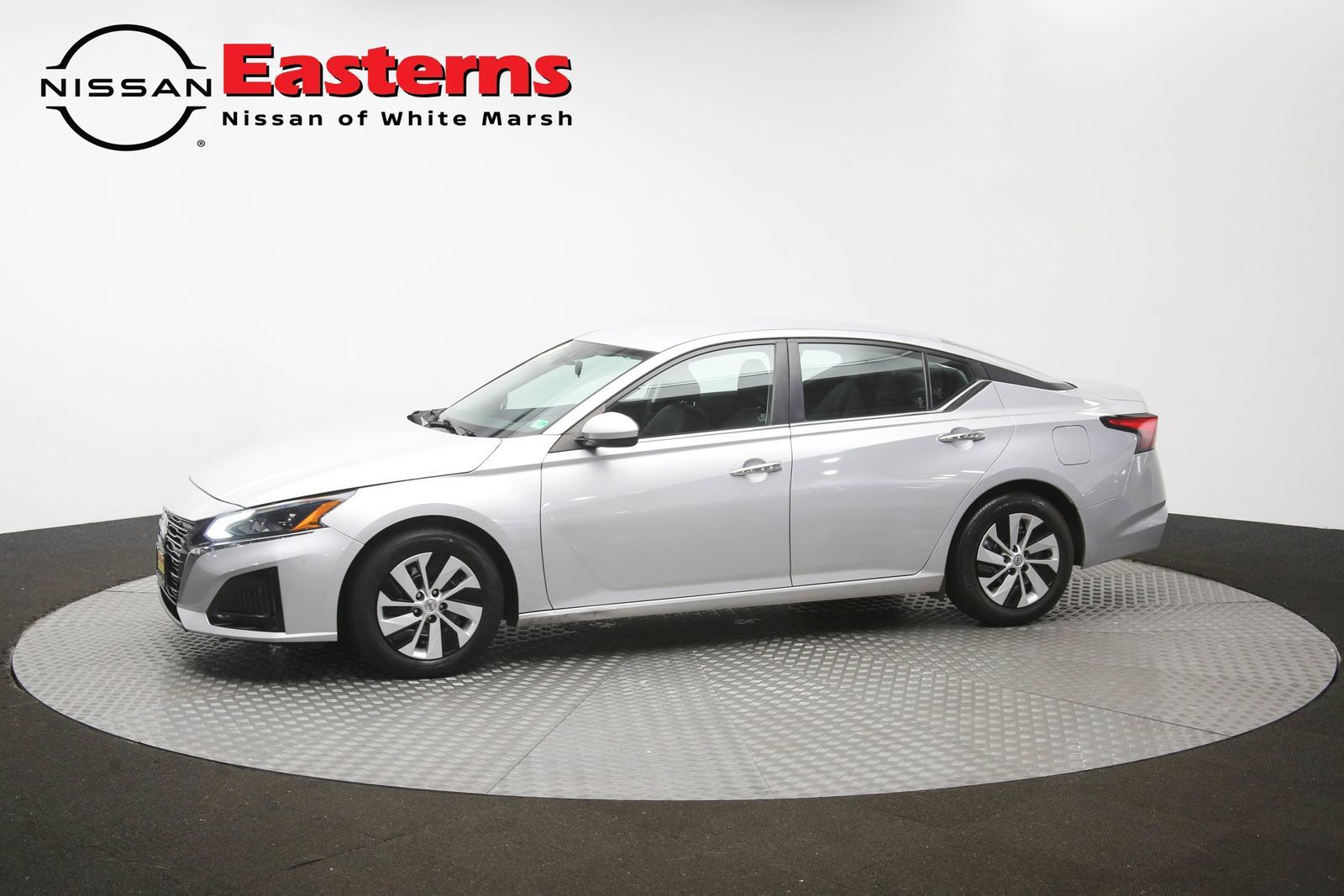 Used 2023 Nissan Altima 2.5 S FWD image 57
