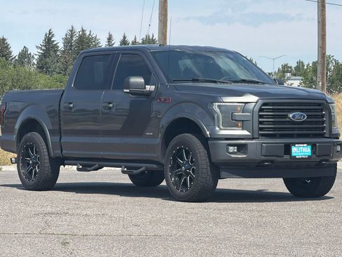 Used 2017 Ford F150 XLT w/ Equipment Group 302A Luxury AWD/4WD image 9