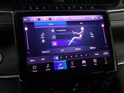 Used 2024 Jeep Grand Cherokee L Limited image 29