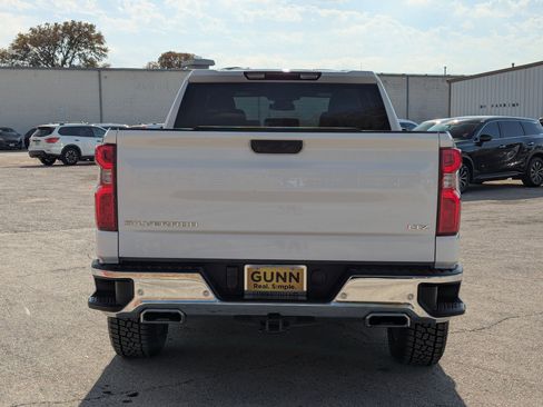 Used 2024 Chevrolet Silverado 1500 LTZ image 5