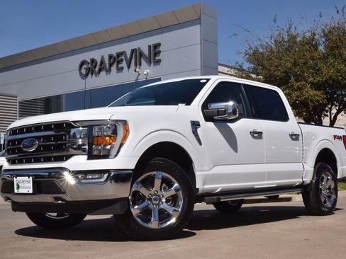 Used 2023 Ford F150 Lariat w/ FX4 Off-Road Package image 2