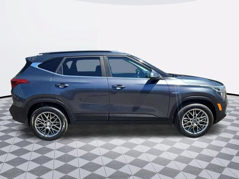 Used 2021 Kia Seltos S AWD/4WD image 7