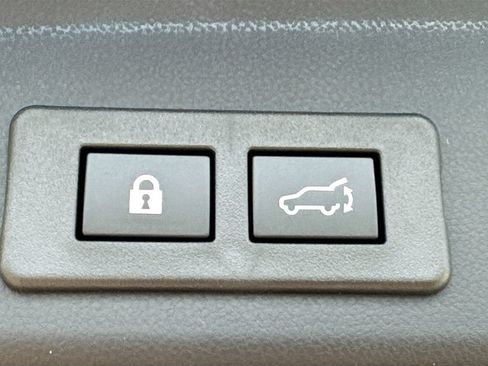 New 2026 Subaru Ascent Limited Bronze w/ Popular Package #2 AWD/4WD image 34
