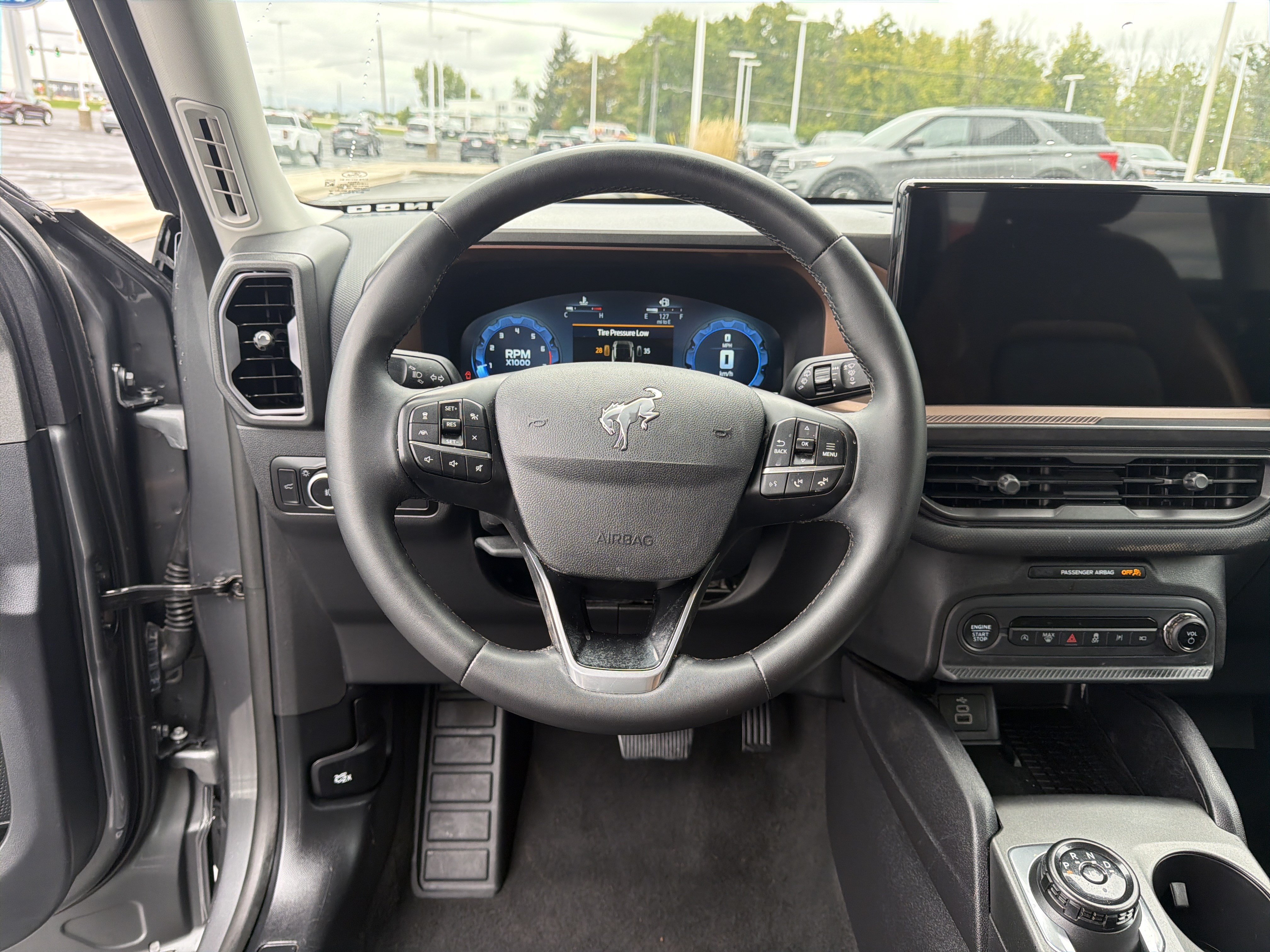 Certified 2025 Ford Bronco Sport Outer Banks w/ Outer Banks Tech Package+ AWD/4WD image 25