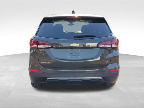 Used 2023 Chevrolet Equinox LT FWD image 4