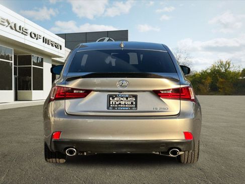 Used 2014 Lexus IS 250 image 9
