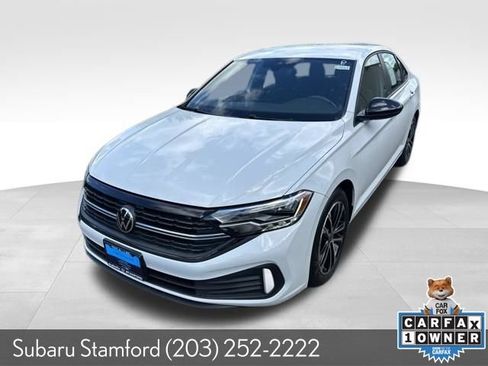 Used 2023 Volkswagen Jetta Sport FWD image 3