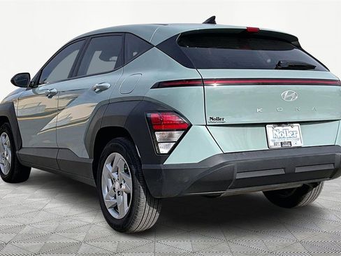 Used 2025 Hyundai Kona SE image 13