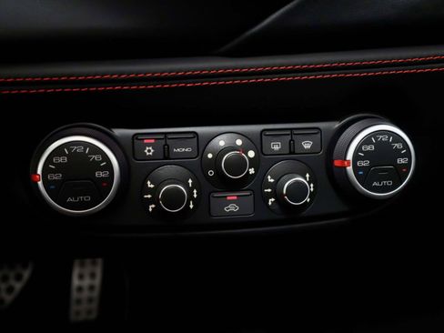 Used 2019 Ferrari 488 Spider RWD image 32