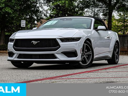Used 2025 Ford Mustang Premium RWD image 3