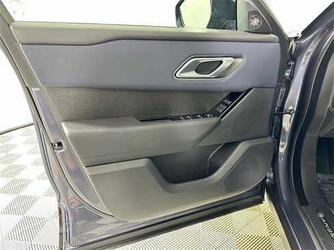 Used 2026 Land Rover Range Rover Velar Dynamic SE image 14