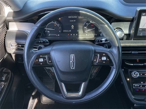 Used 2022 Lincoln Corsair FWD w/ Premium Package image 11