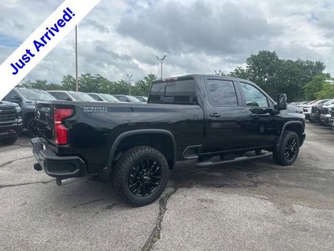 New 2026 Chevrolet Silverado 2500 LT w/ Trail Boss Package AWD/4WD image 3