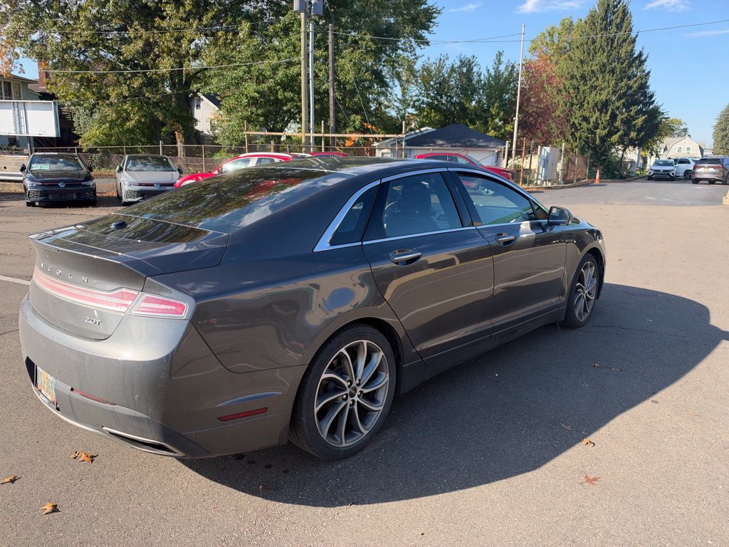 Used 2019 Lincoln MKZ Reserve w/ Reserve Plus Package FWD image 4