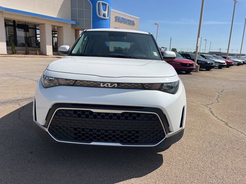 Used 2025 Kia Soul S image 8
