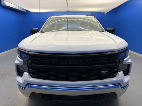 Used 2025 Chevrolet Silverado 1500 W/T RWD image 3
