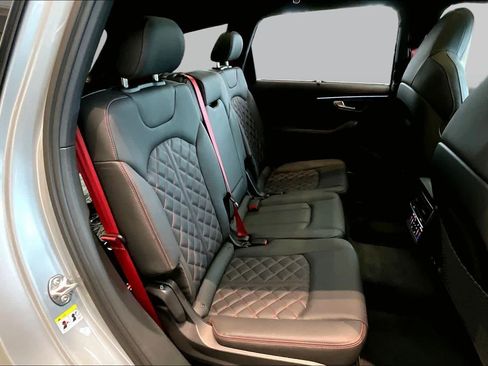 Used 2026 Audi Q7 3.0T Prestige AWD/4WD image 19