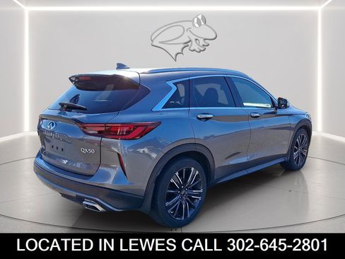 Used 2022 INFINITI QX50 Luxe w/ Appearance Package image 5