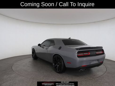 Used 2019 Dodge Challenger R/T w/ Blacktop Package RWD image 12