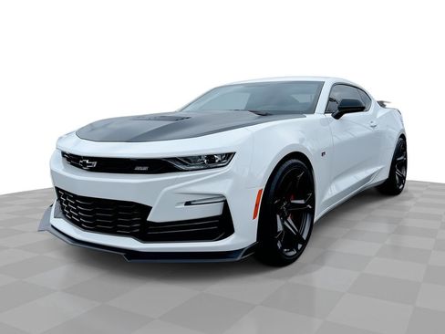 Used 2020 Chevrolet Camaro SS image 1