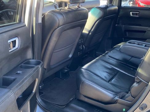 Used 2013 Honda Pilot Touring image 30