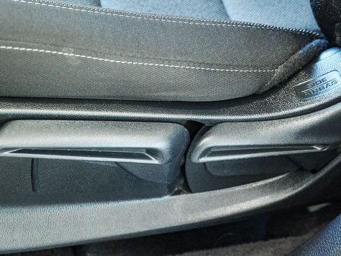 Used 2024 Honda CR-V LX image 29