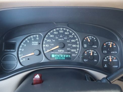 Used 2002 Chevrolet Silverado 1500 LS w/ Heavy Duty Suspension Pkg image 31