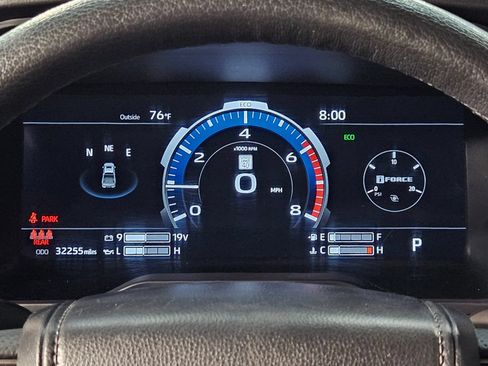 Used 2024 Toyota Tundra Limited AWD/4WD image 15