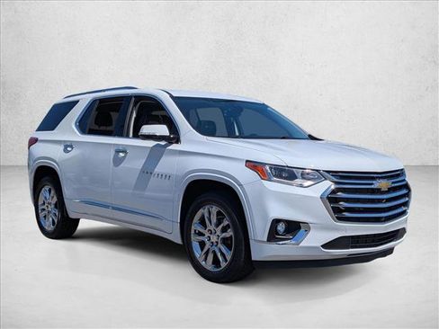 Used 2020 Chevrolet Traverse High Country w/ LPO, Floor Liner Package FWD image 3