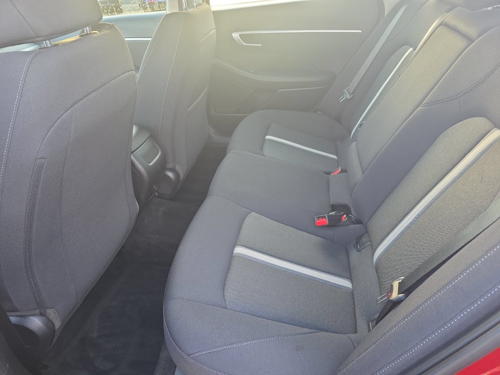 Used 2025 Hyundai Sonata SEL FWD image 21