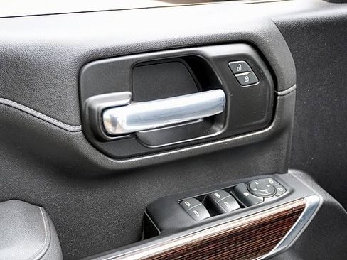 Used 2023 GMC Sierra 2500 SLE w/ SLE Convenience Package image 27