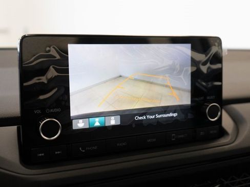 Certified 2024 Honda Accord LX image 4