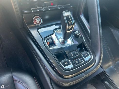 Used 2015 Jaguar F-TYPE S RWD image 8