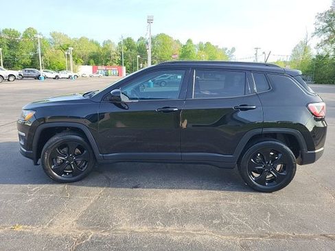 Used 2019 Jeep Compass Altitude image 9