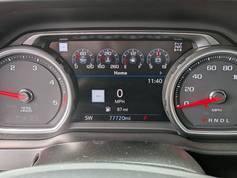 Used 2022 Chevrolet Silverado 2500 High Country w/ Technology Package AWD/4WD image 33